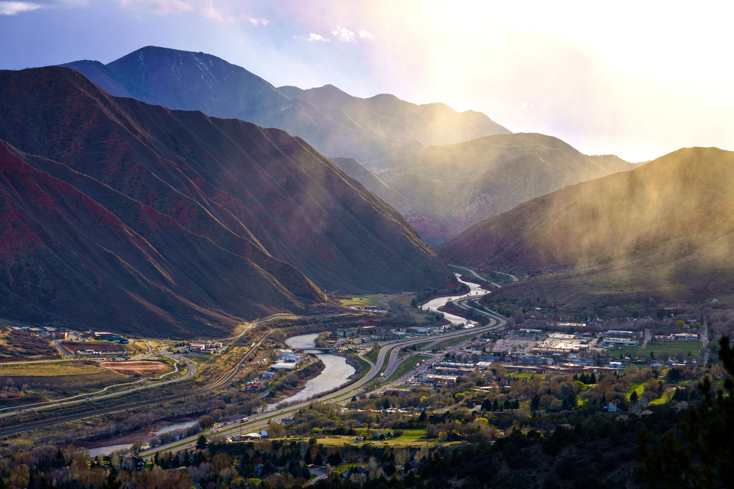 Glenwood_Springs,_Colorado[1].webp